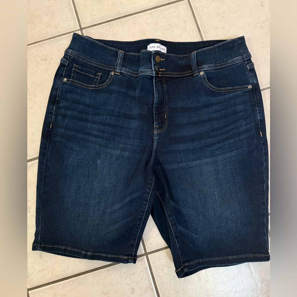 Lane Bryant Dark Indigo Jean Shorts. Size 18